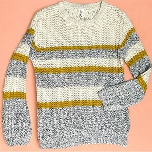 Crocheted Women’s M Flamingo Brand Sweater Chunky Knit